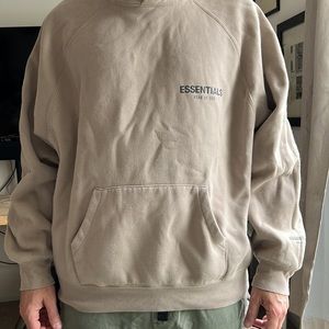 ESSENTIALS fear of god size L